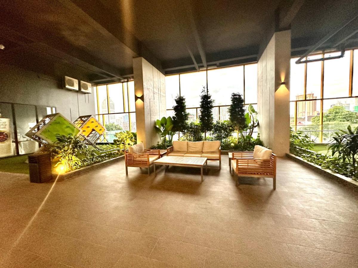 Millennium Suite At Opus Residence Куала Лумпур Екстериор снимка
